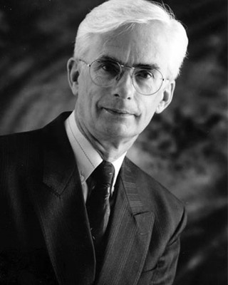 Dr. Jakob van Bruggen