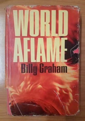 World Aflame (Keménytáblás) [Antikvár könyv]