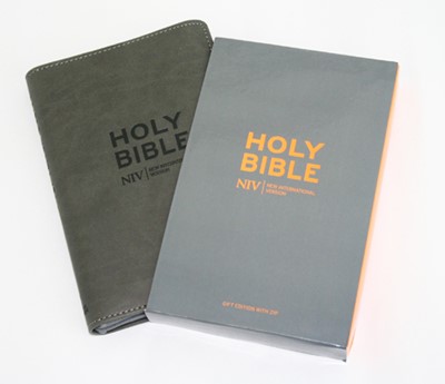 Angol Biblia - New International Version, ( Pocket Charcoal Soft-tone, Leatherlike Bible with Zip)